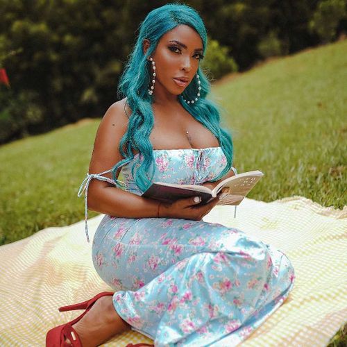 𝙽𝚒𝚊 𝙷𝚊𝚛𝚛𝚒𝚜 OnlyFans Account niaharris_