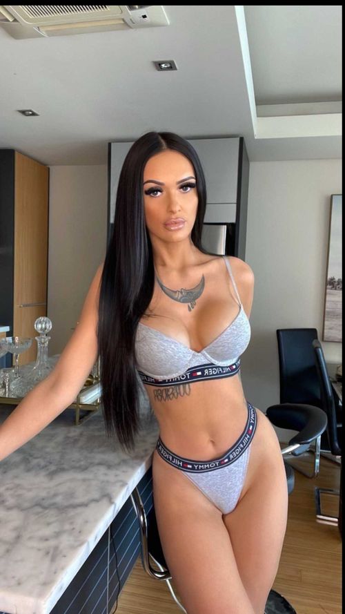 Bella Fox Perth 🦊 OnlyFans Account - bellafoxperth