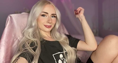 Christina Rose 🌹 OnlyFans Account - christinarosexo
