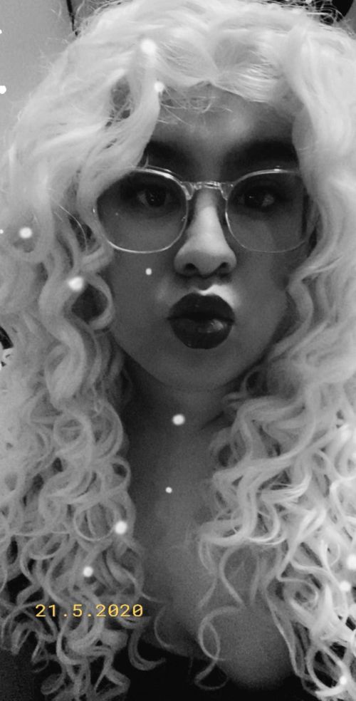 Amelia Darling Rose OnlyFans Account - gaymergrrrl