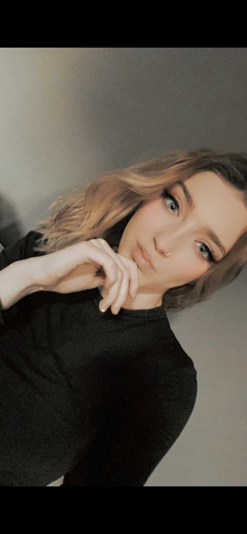 Mackenzie OnlyFans Account - macmenzie1203