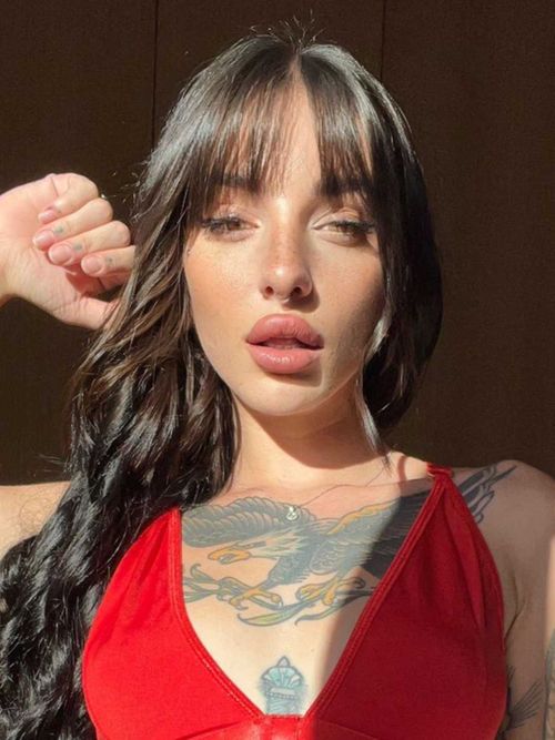 18 Y.o VIDEOCALL QUEEN OnlyFans Account prvega28